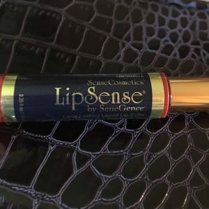 Lip sense